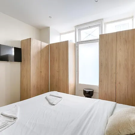 De Charme Au Coeur Des Batignolles Apartment
